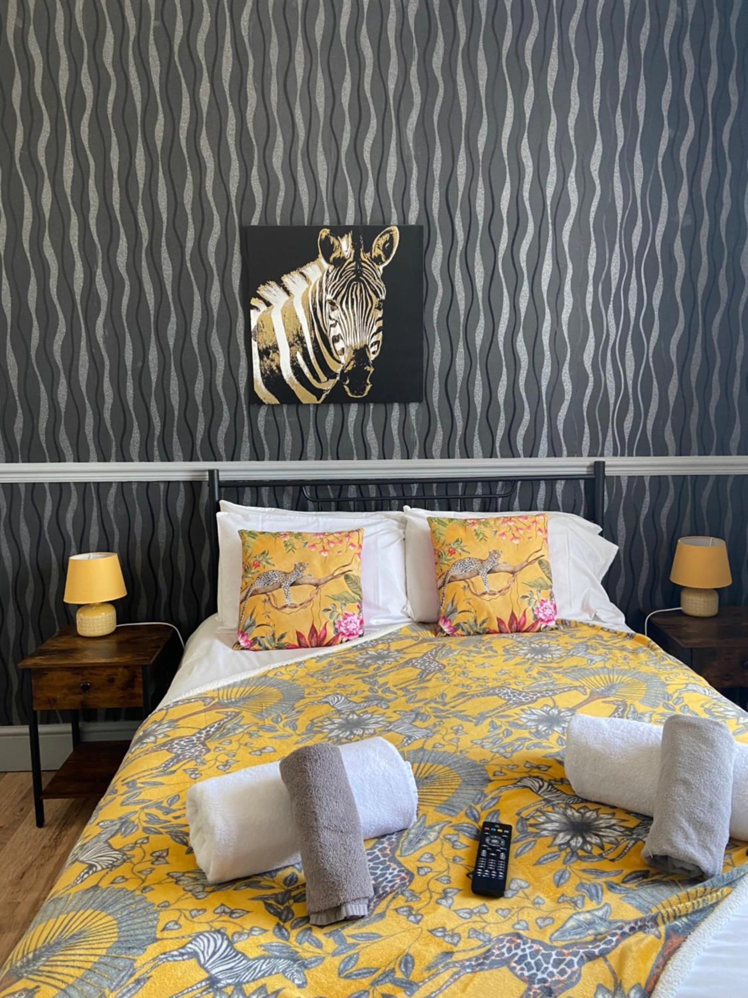 Lilyrose Hotel Уитби Номер фото